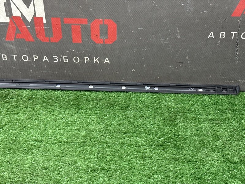 Уплотнитель стекла наружный (Бархотка) Opel Zafira