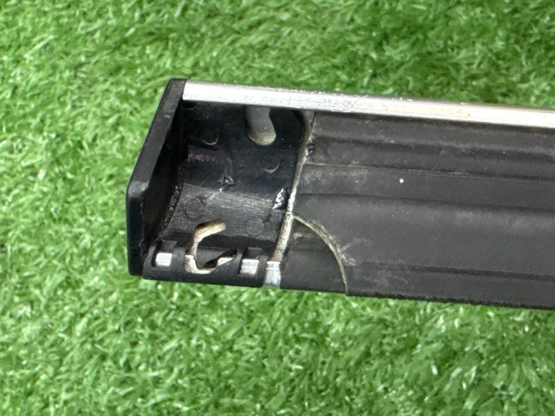 Уплотнитель стекла наружный (Бархотка) Chevrolet Cruze