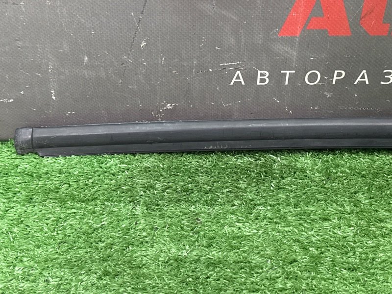 Уплотнитель стекла наружный (Бархотка) Hyundai Getz