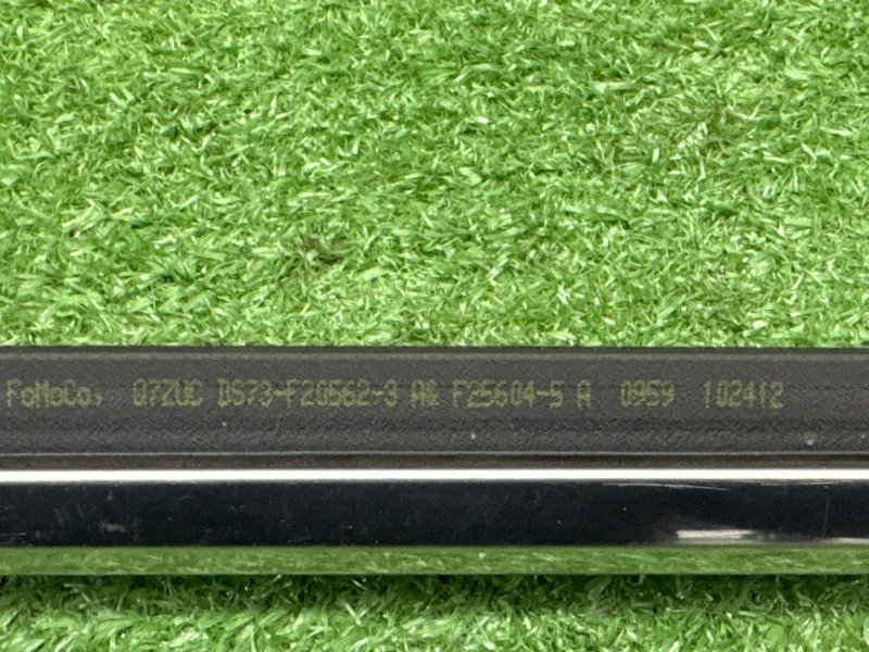 Уплотнитель стекла наружный (Бархотка) Ford Mondeo 5