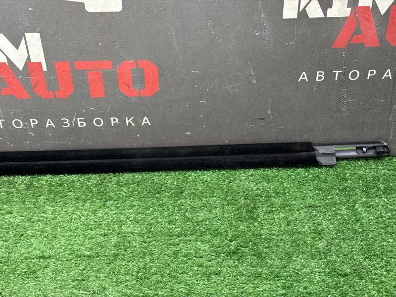 Уплотнитель стекла наружный (Бархотка) Ford Mondeo 5