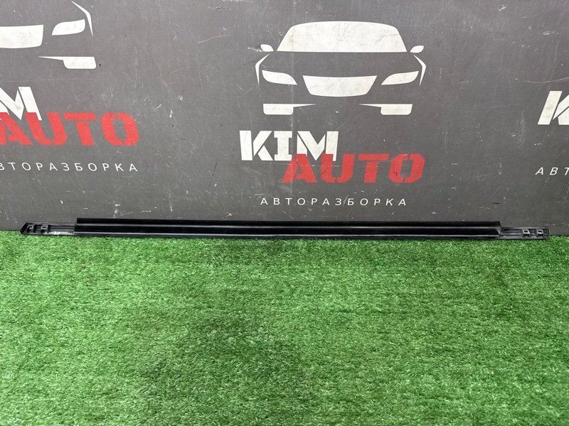 Уплотнитель стекла наружный (Бархотка) Opel Zafira