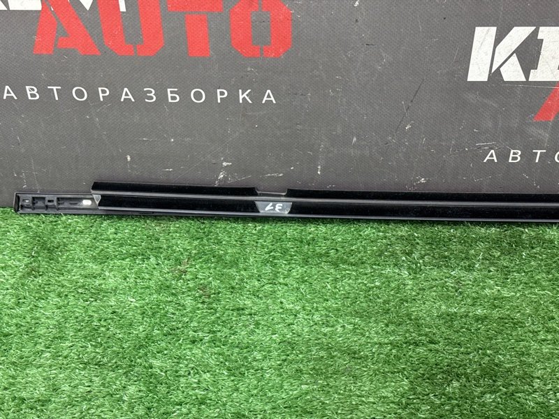 Уплотнитель стекла наружный (Бархотка) Opel Zafira