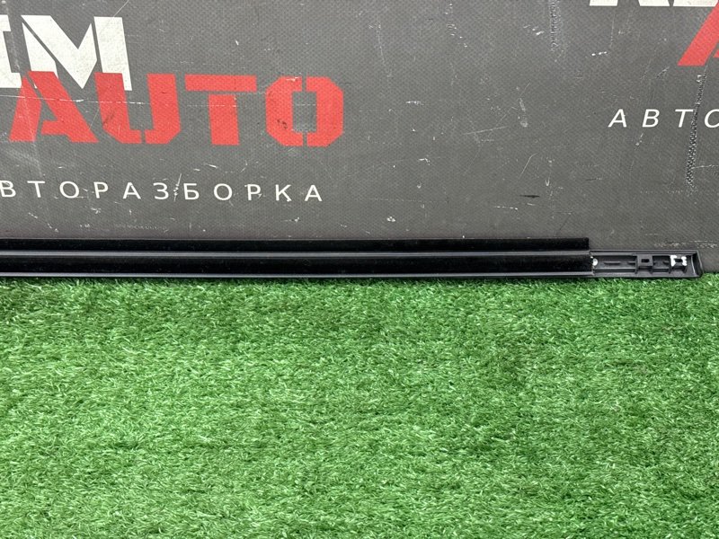 Уплотнитель стекла наружный (Бархотка) Opel Zafira