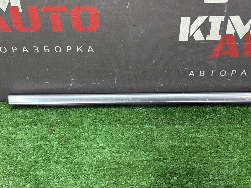 Уплотнитель стекла наружный(Бархотка) Хром Ford Mondeo 4