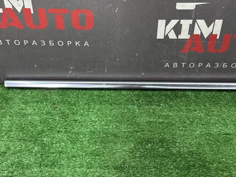 Уплотнитель стекла наружный (Бархотка) Opel Astra J