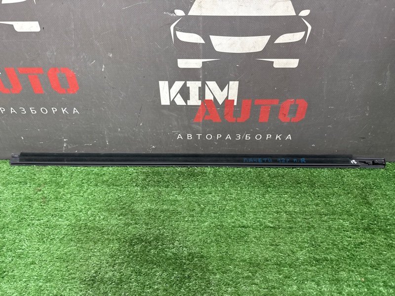 Уплотнитель стекла наружный (Бархотка) Chevrolet Lacetti