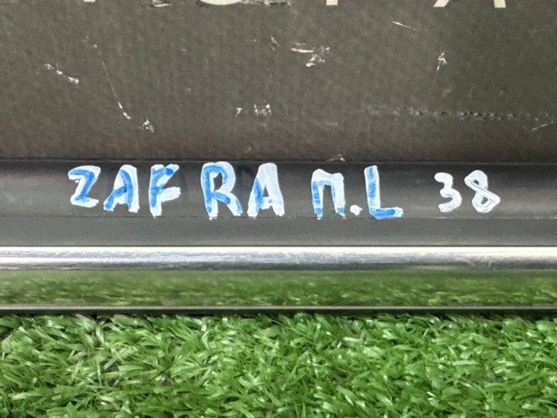 Уплотнитель стекла наружный(Бархотка) Хром Opel Zafira