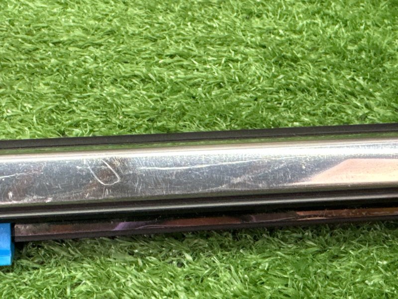 Уплотнитель стекла наружный(Бархотка) Хром Mazda 6