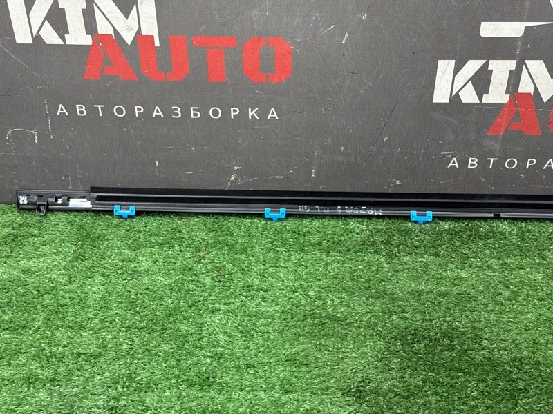 Уплотнитель стекла наружный(Бархотка) Хром Mazda 6