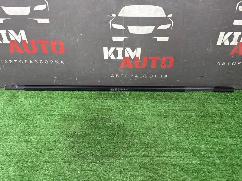 Уплотнитель стекла наружный(Бархотка) Хром Opel Astra J