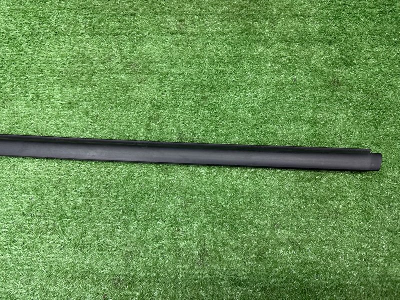 Уплотнитель стекла наружный (Бархотка) Fiat Albea