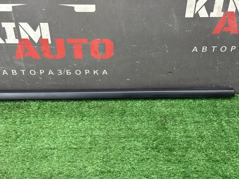 Уплотнитель стекла наружный (Бархотка) Chevrolet Orlando