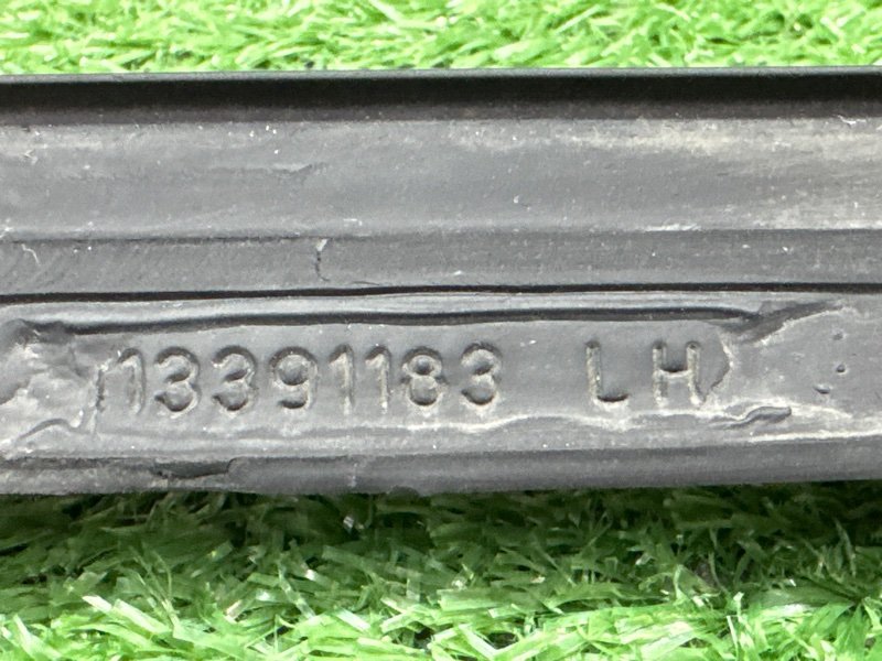 Уплотнитель стекла наружный (Бархотка) Opel Astra J