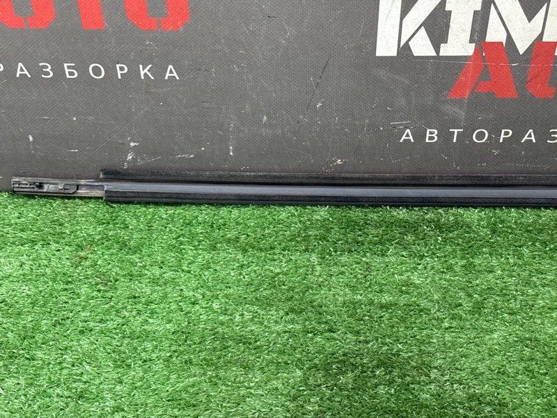 Уплотнитель стекла наружный (Бархотка) Hyundai I20