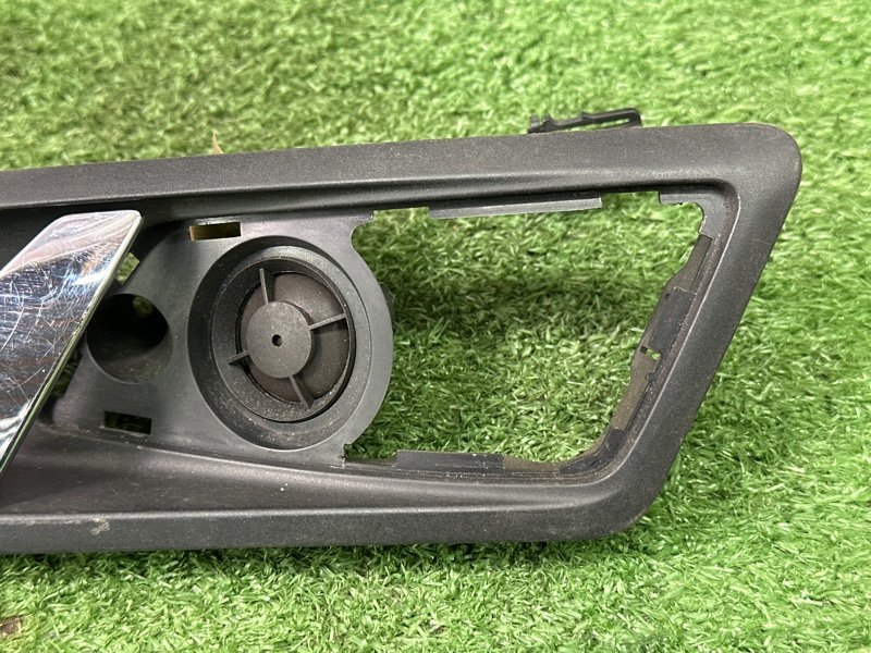 Ручка двери внутренняя Skoda Octavia A5