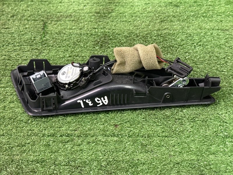 Ручка двери внутренняя Skoda Octavia A5