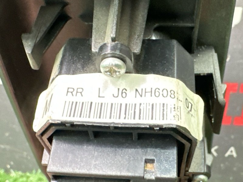 Кнопка стеклоподъемника Honda Civic