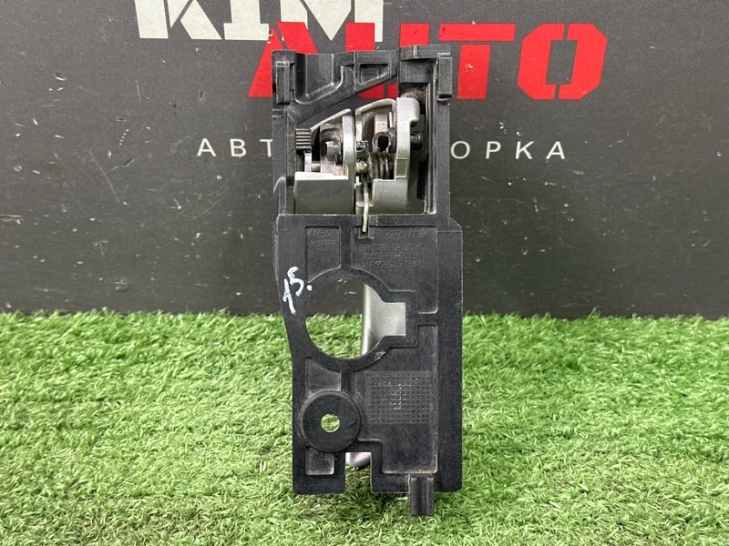 Ручка двери внутренняя Hyundai Solaris 1