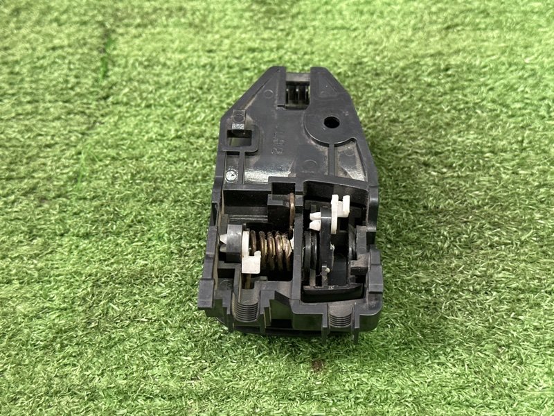 Ручка двери внутренняя Mitsubishi Lancer 9