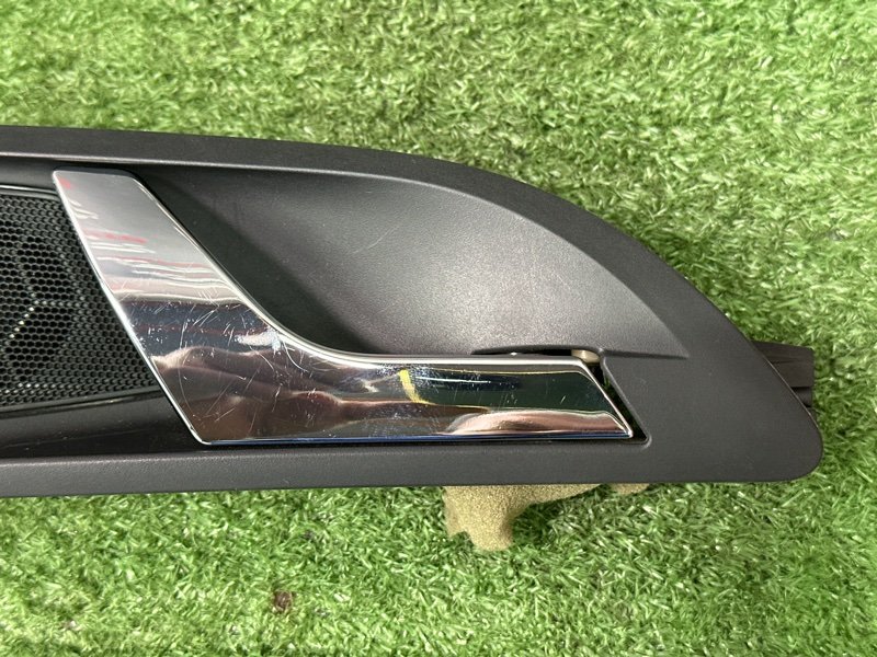 Ручка двери внутренняя Skoda Octavia A5