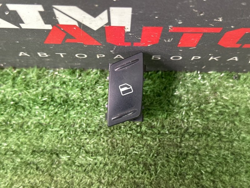 Ручка двери внутренняя Skoda Octavia A5