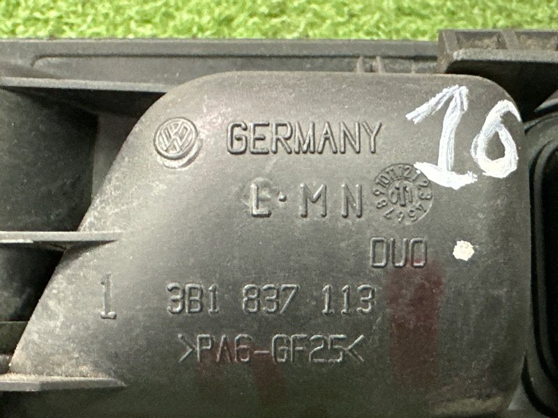 Ручка двери внутренняя Volkswagen Passat B5