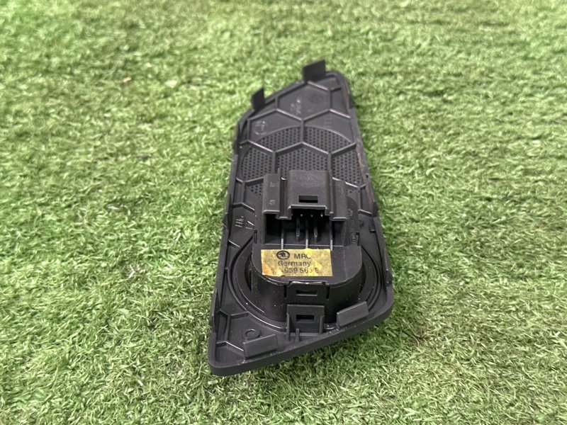 Блок управления зеркалами Skoda Octavia A5