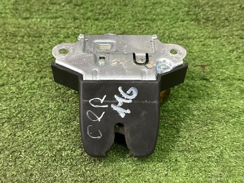 Замок крышки багажника Kia Cerato 4 2021 BD