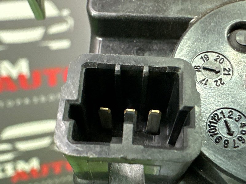 Замок крышки багажника Kia Cerato 4 2021 BD