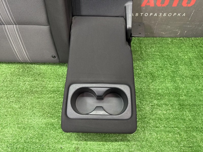 Сиденье задний ряд Kia Cerato 4 2021 BD