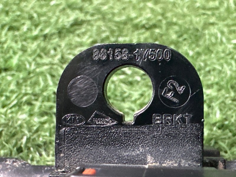 Форсунки омывателя лобового стекла с подогревом Kia Cerato 4 2021 BD