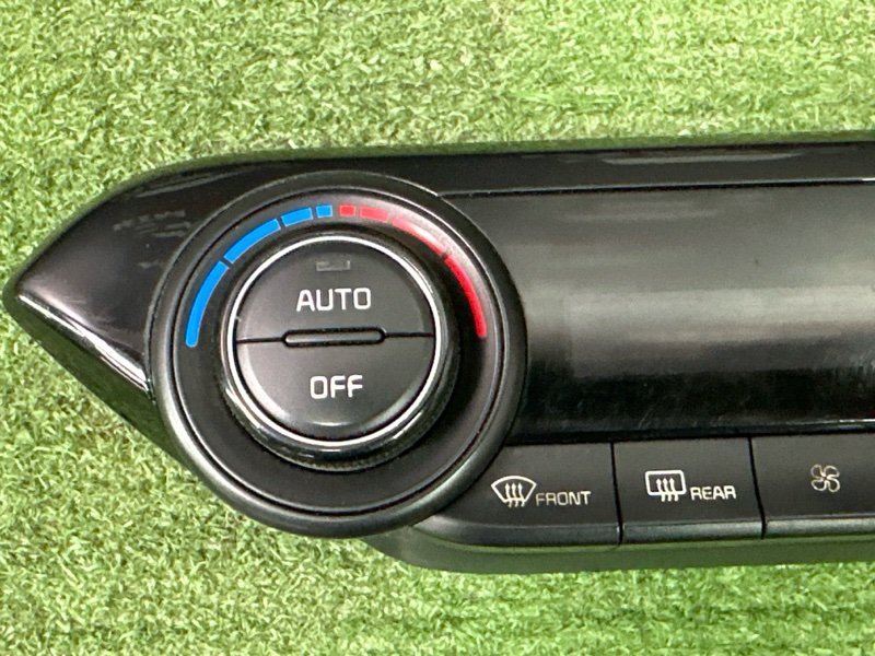 Блок управления климат-контролем Kia Cerato 4 2021 BD