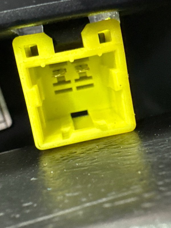 Центральная Консоль с подлокотником Kia Cerato 4 2021 BD