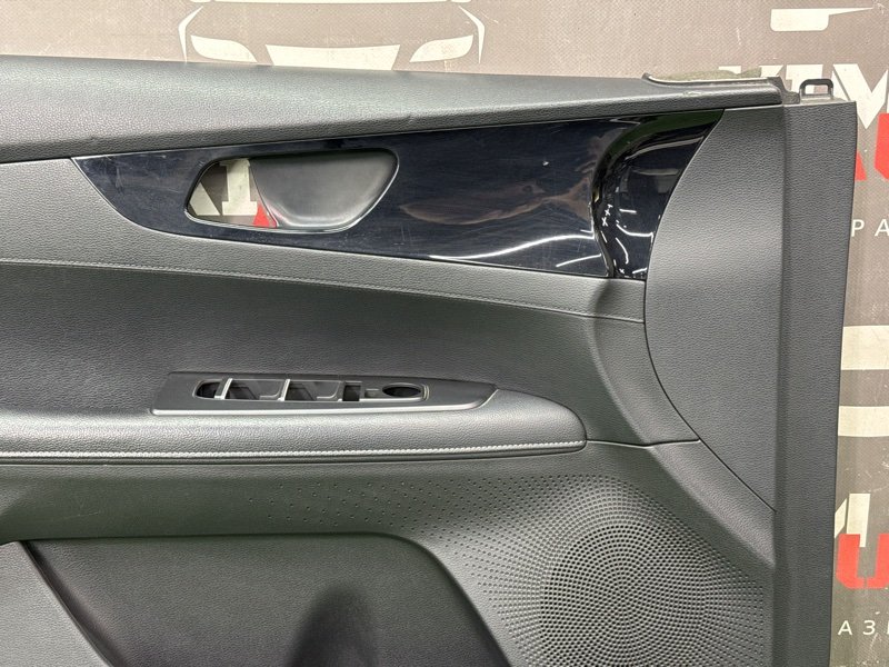 Обшивка двери Kia Cerato 4 2021 BD