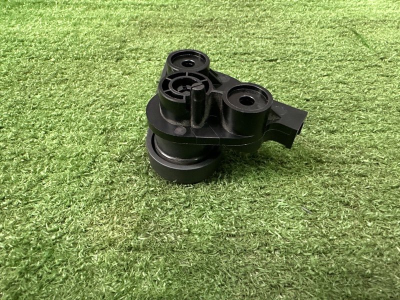 Ручка открывания капота Kia Cerato 4 2021 BD