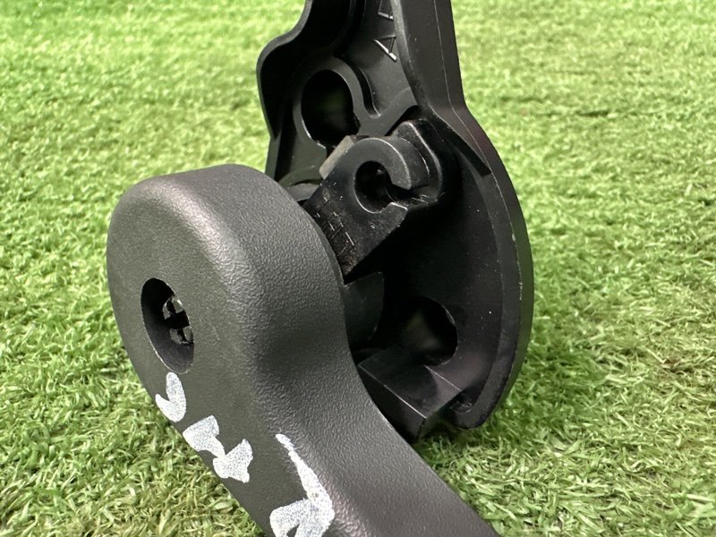 Ручка открывания капота Kia Cerato 4 2021 BD