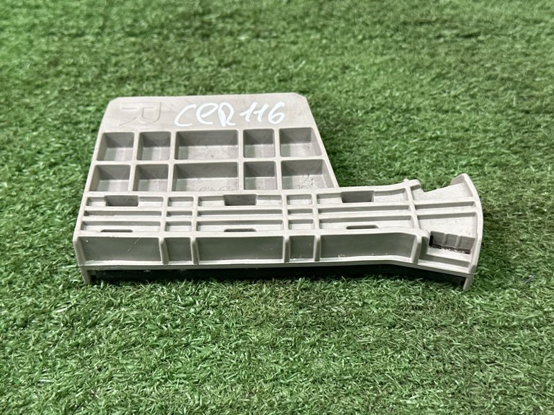 Направляющая стекла двери Kia Cerato 4 2021 BD