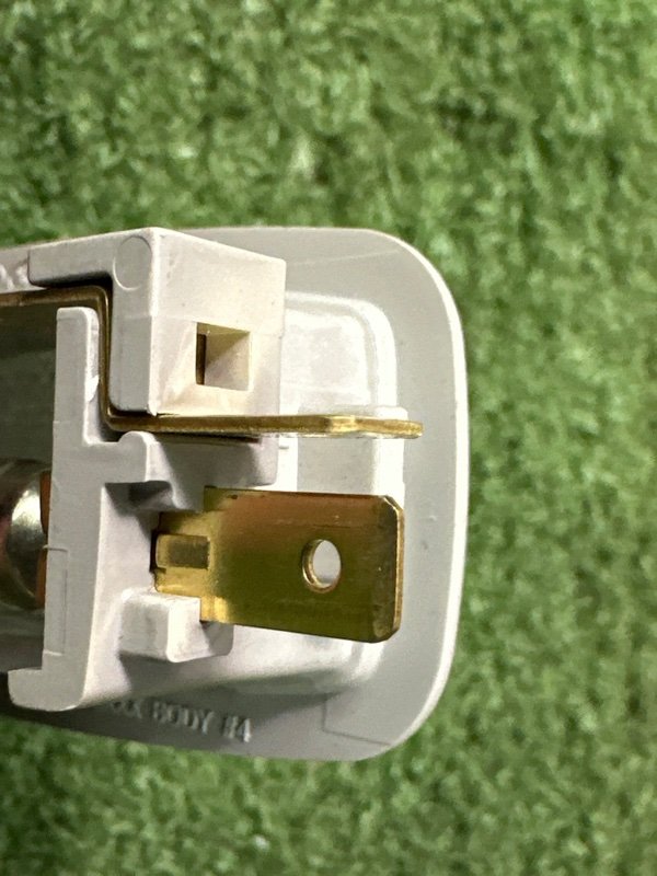 Плафон подсветки солнцезащитных козырьков Kia Cerato 4 2021 BD