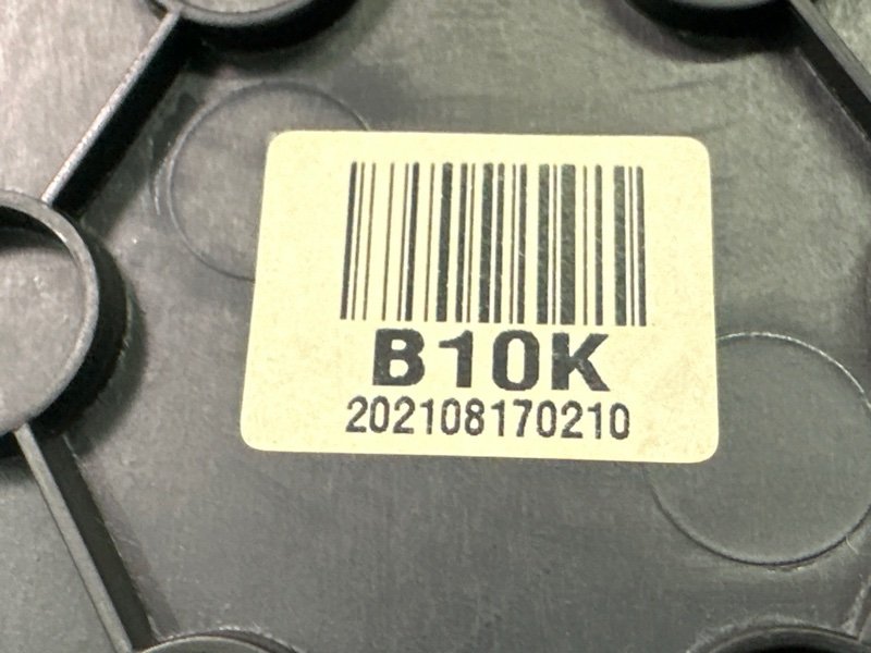 Накладка торпедо боковая Kia Cerato 4 2021 BD