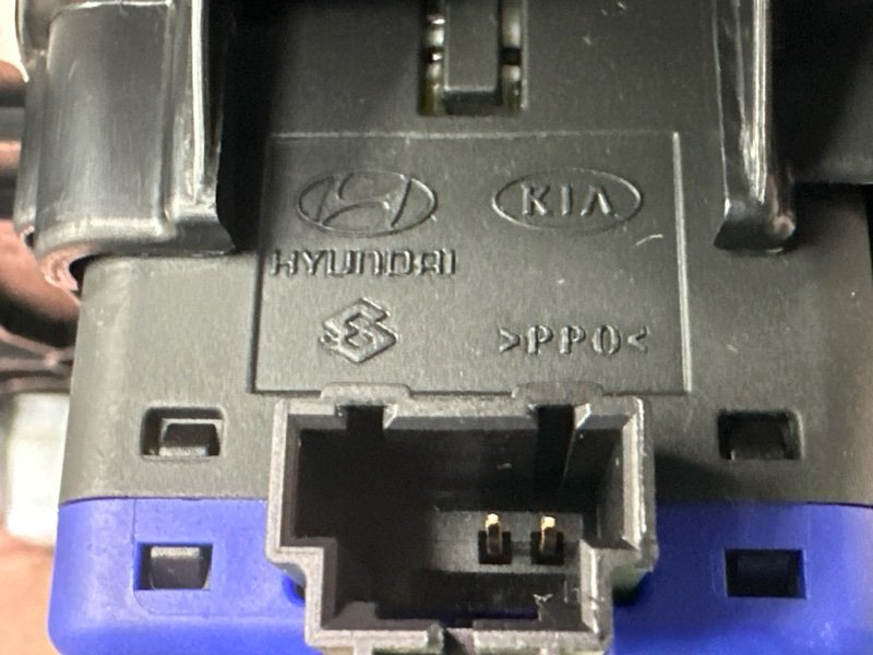 Накладка торпедо боковая Kia Cerato 4 2021 BD