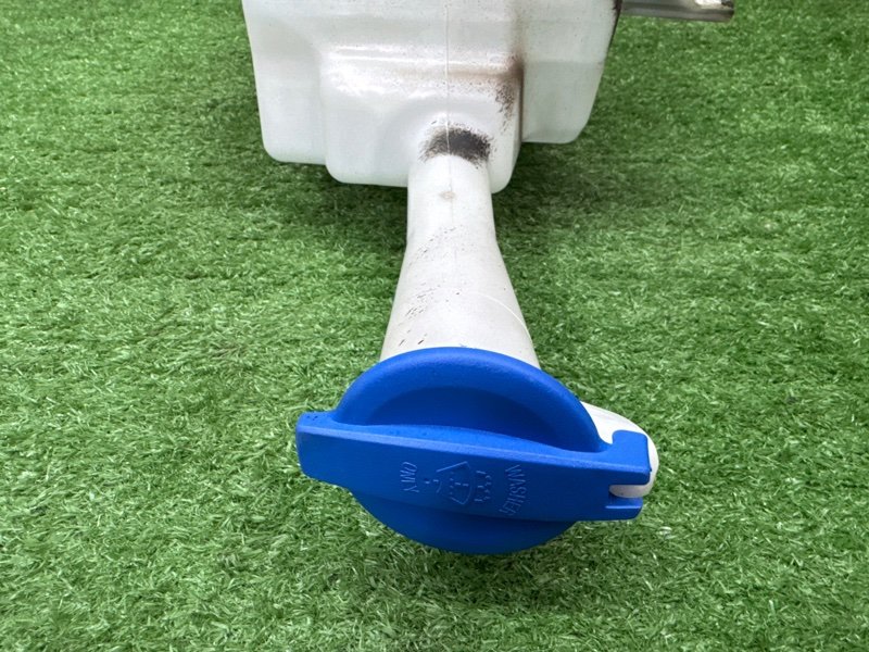 Бачок стеклоомывателя Kia Cerato 4 2021 BD