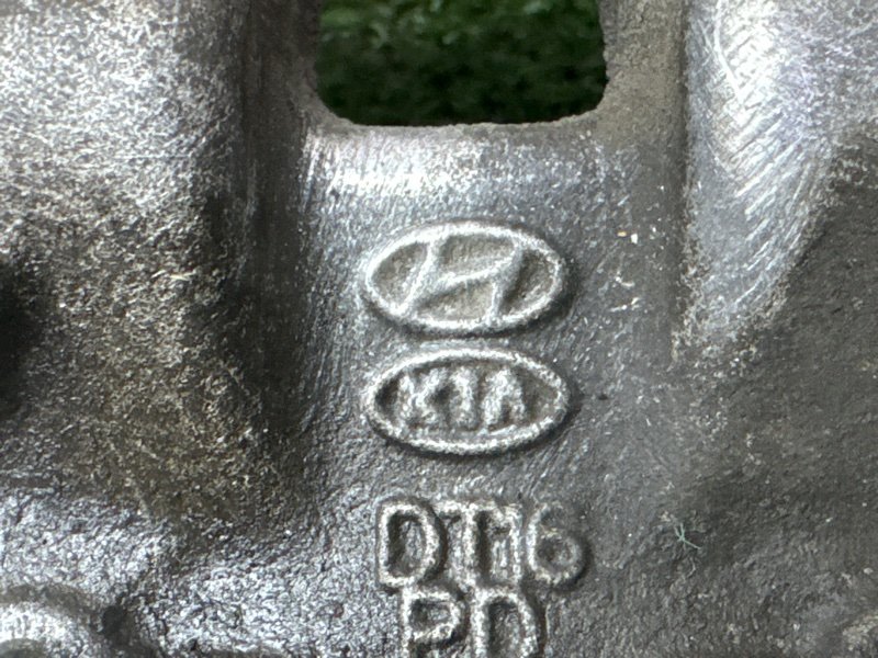 Суппорт тормозной Kia Cerato 4 2021 BD