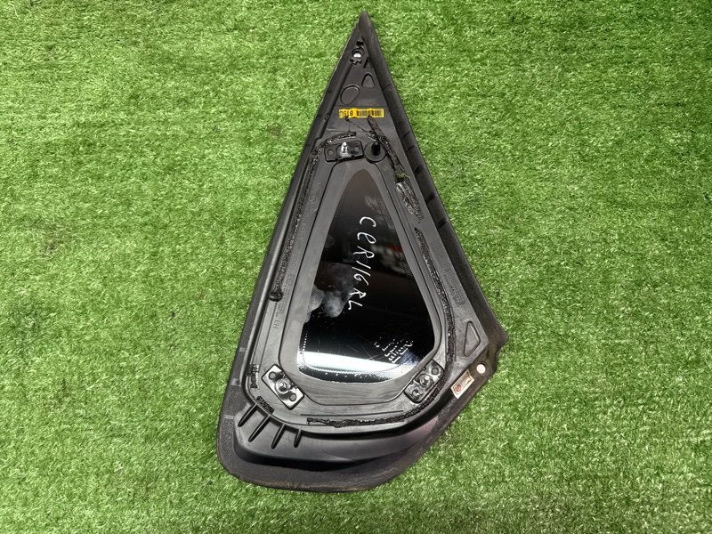 Стекло кузовное Kia Cerato 4 2021 BD