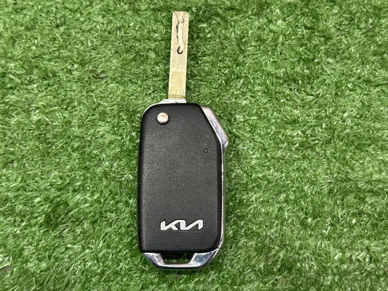Замок зажигания, личинка двери и ключ Kia Cerato 4 2021 BD