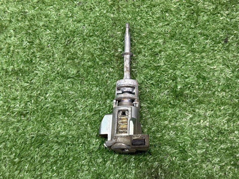 Замок зажигания, личинка двери и ключ Kia Cerato 4 2021 BD