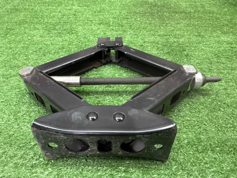 Пенопласт с инструментами Kia Cerato 4 2021 BD