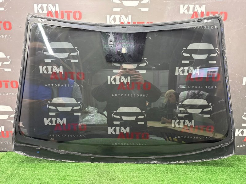 Стекло лобовое Kia Cerato 4 2021 BD