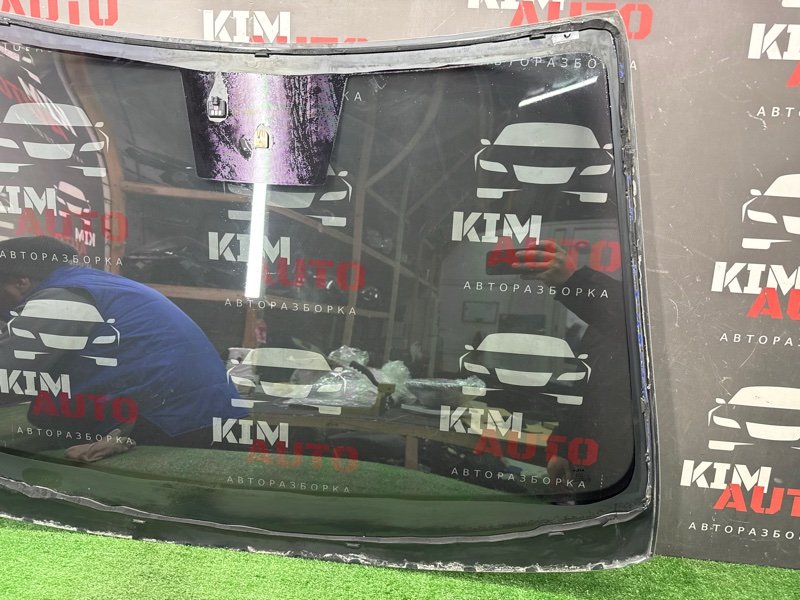 Стекло лобовое Kia Cerato 4 2021 BD