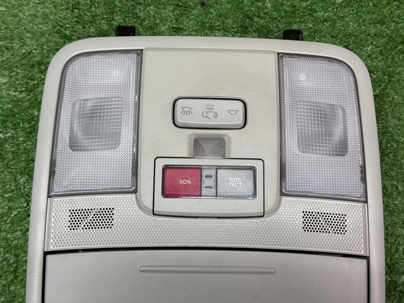 Плафон салонный с футляром для очков Kia Cerato 4 2021 BD